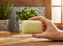 Sabonete Natural de Aloe Vera e Manteiga de Abacate-  Avocado Face & Body Soap